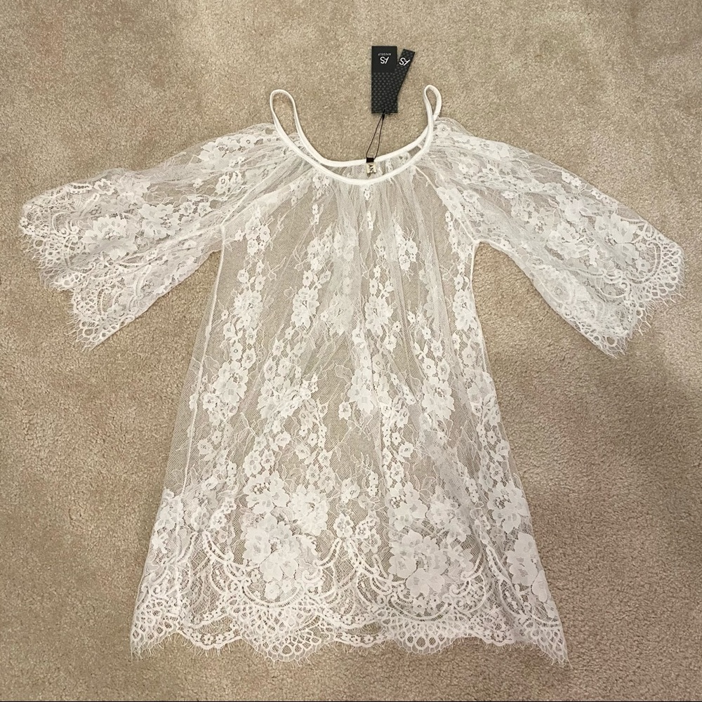 Ansel White Floral Lace bathing Suit Cover